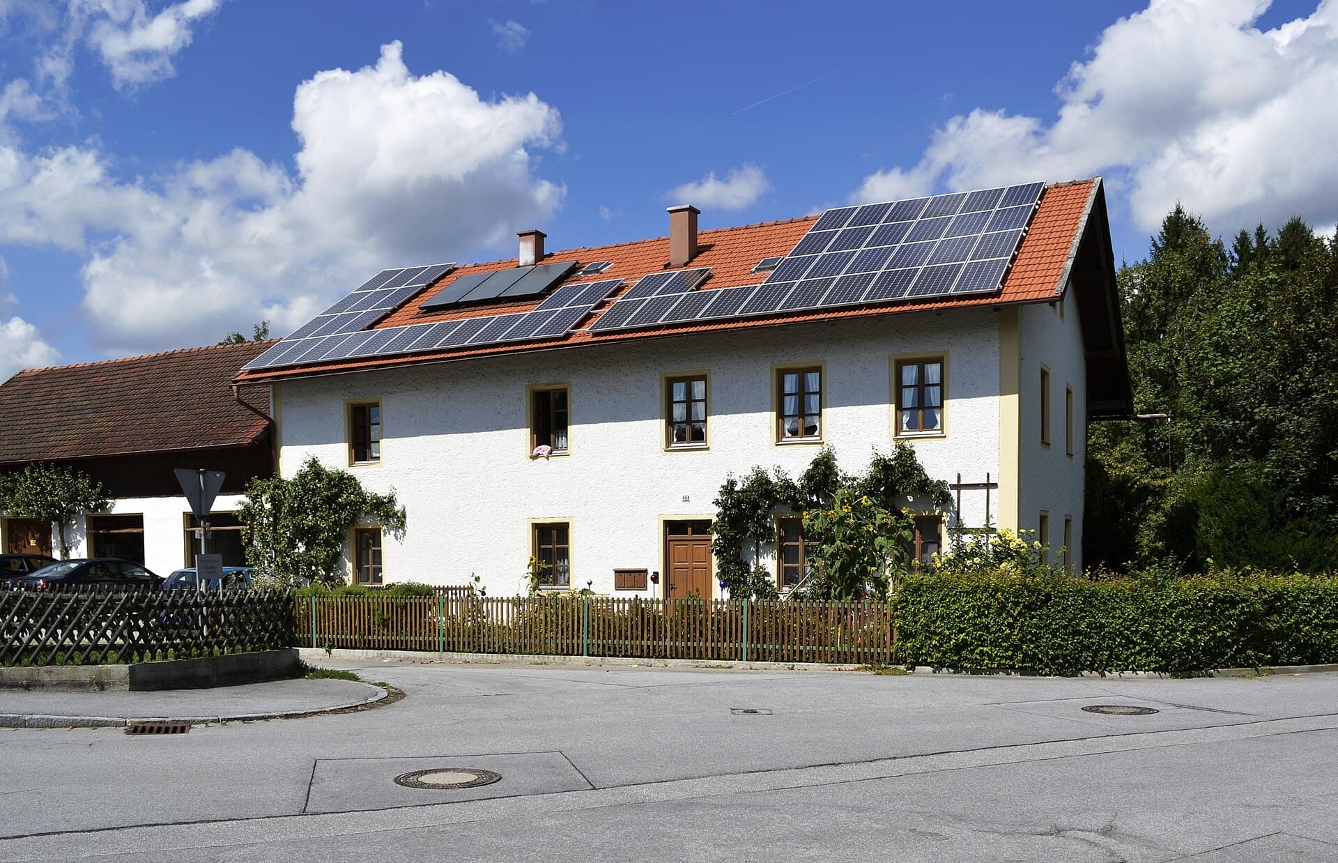 Einfamilienhaus mit Photovoltaik